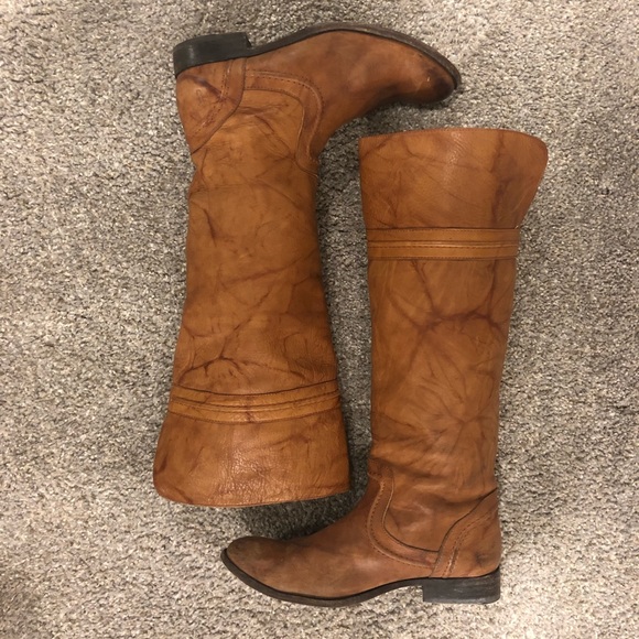 Frye 76442 Melissa Trapunto Riding Boots - Picture 5 of 10